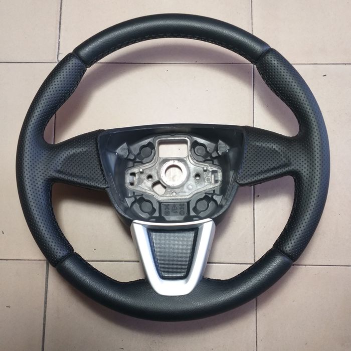 Тапициране на волани