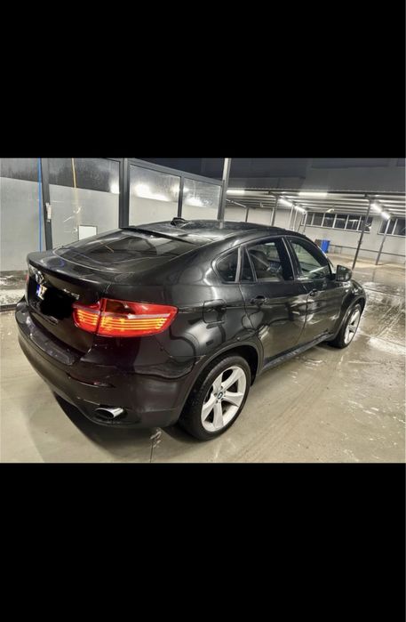 Джип BMW X6  3.5 SD