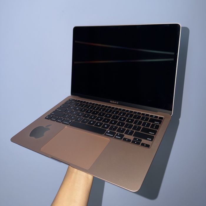 MacBook Air M1 256 gold