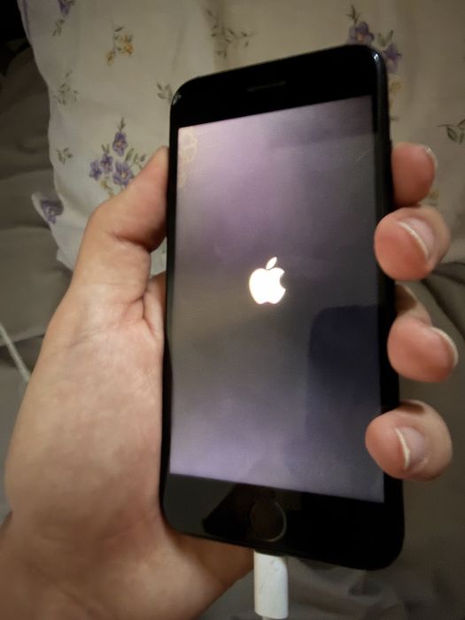 iPhone 7 читайте