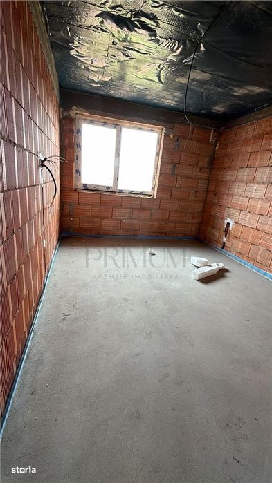 Duplex despartit de garaj