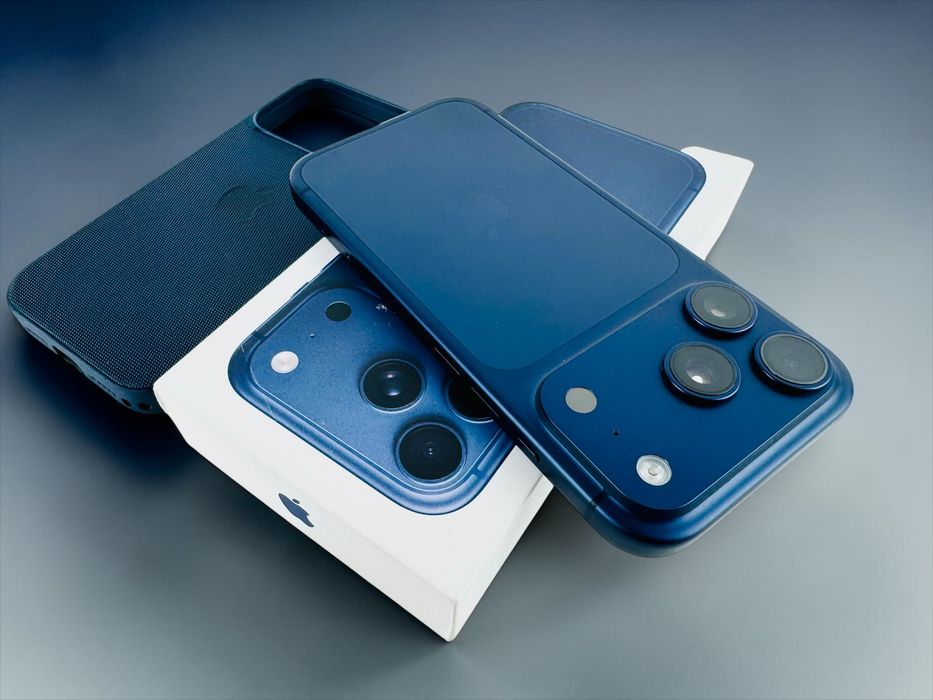 Apple iPhone 17 Pro Max 256GB Blue 100% Батерия! Гаранция!