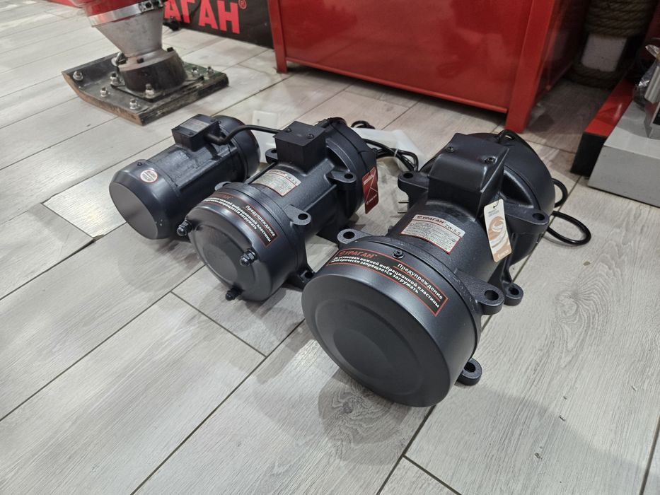 Вибратор. Виброплита. Вибромотор. Мотор.