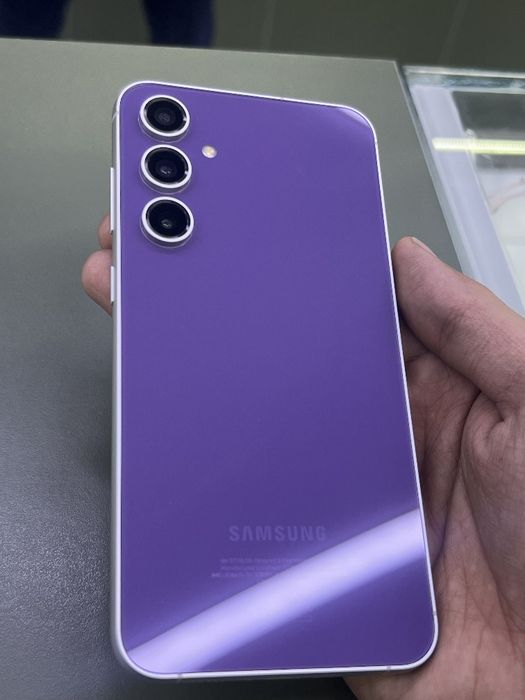 Samsung Galaxy s23fe 256gb sotiladi