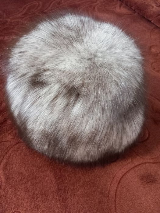 Căciulă din Blana de Vulpe Argintie