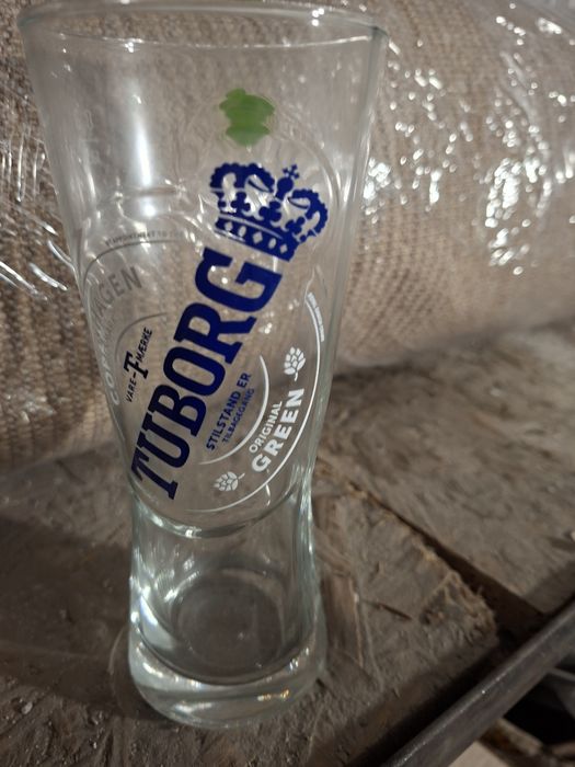 Чаши за бира ,различни марки ,нови