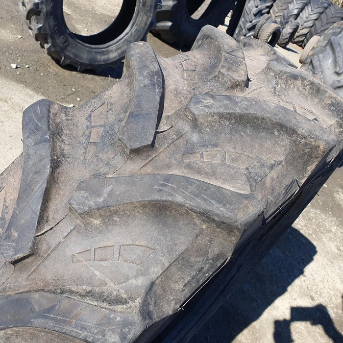 Cauciucuri 320/70R24  Petlas Anvelope PRET BUN GARANTIE