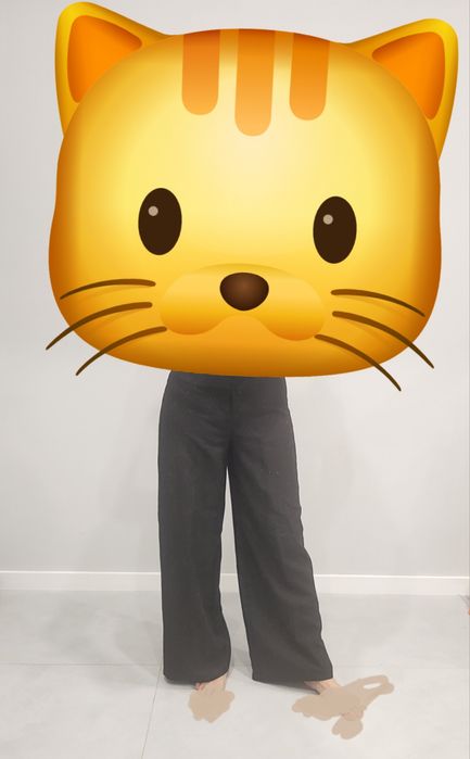 Продам  черные брюки