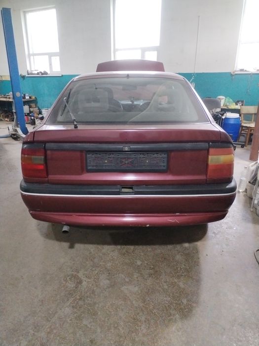 Продам опель вектра в автомат