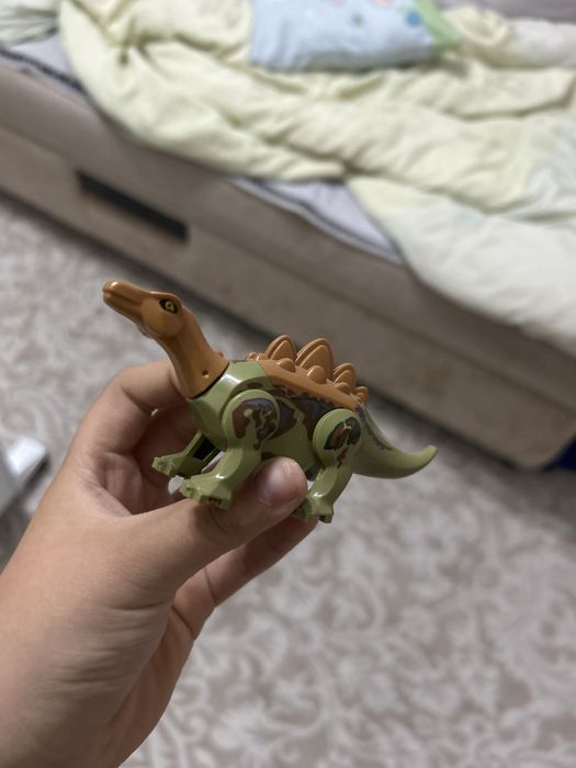 Продам лего динозавров