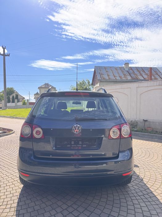 Vând Golf Plus 2009 149.000 km (dețin carvertical)