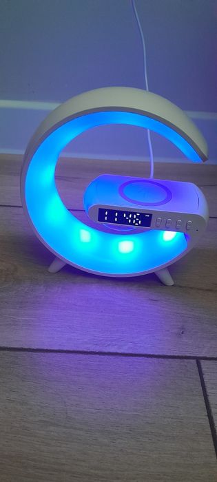 Колонка музыкальная + часы музыкальные