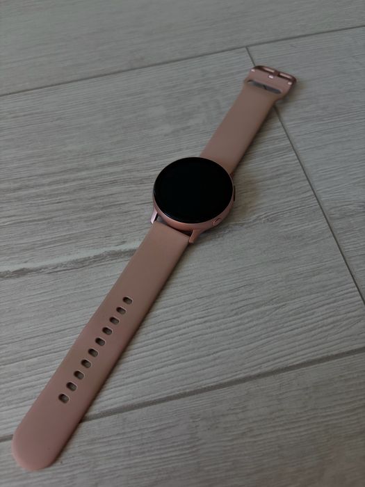 Samsung Galaxy Watch Active 2 40мм