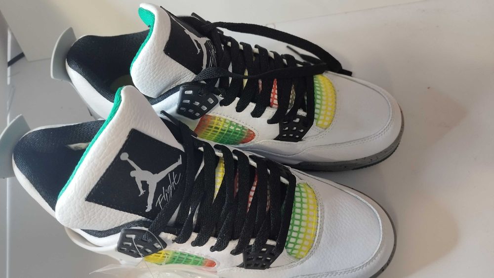 Jordan 4 Retro Lucid Green Rasta