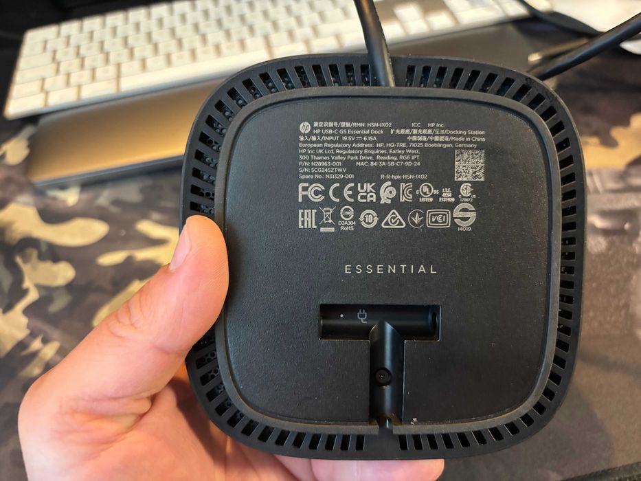 HP USB-C G5 Essential Dock много запазен