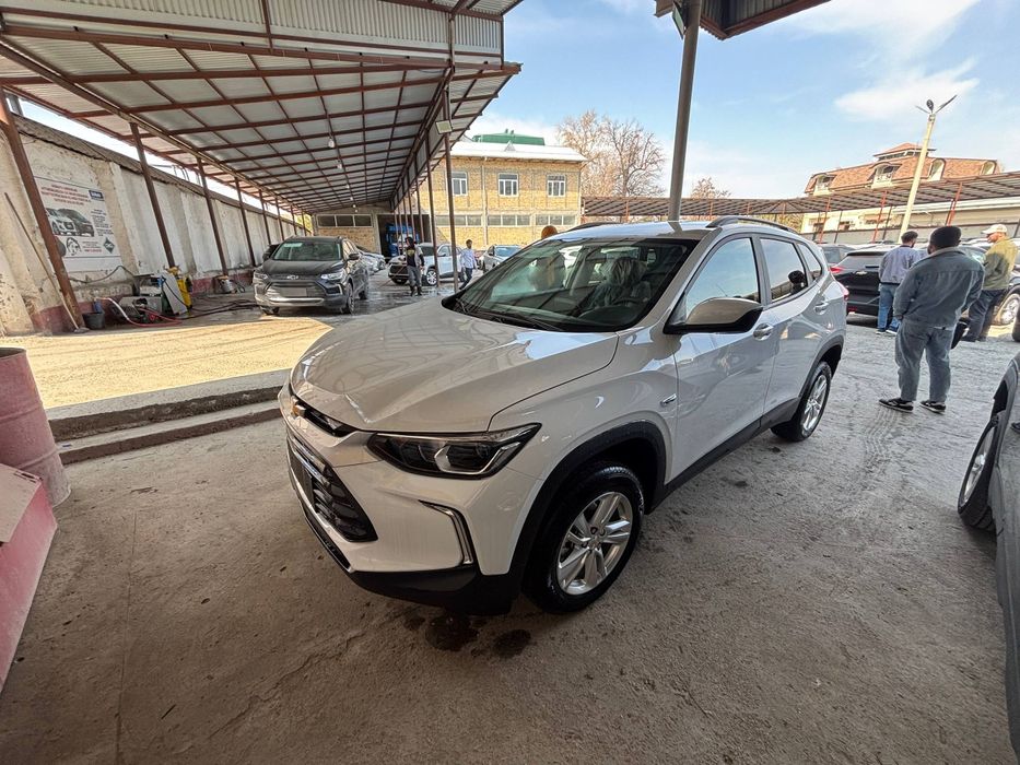Tracker 2 LS Plus 2025 года