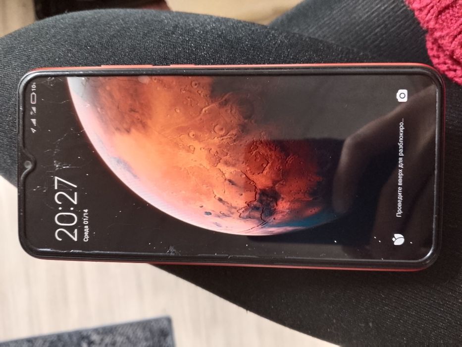 Продам телефон срочно