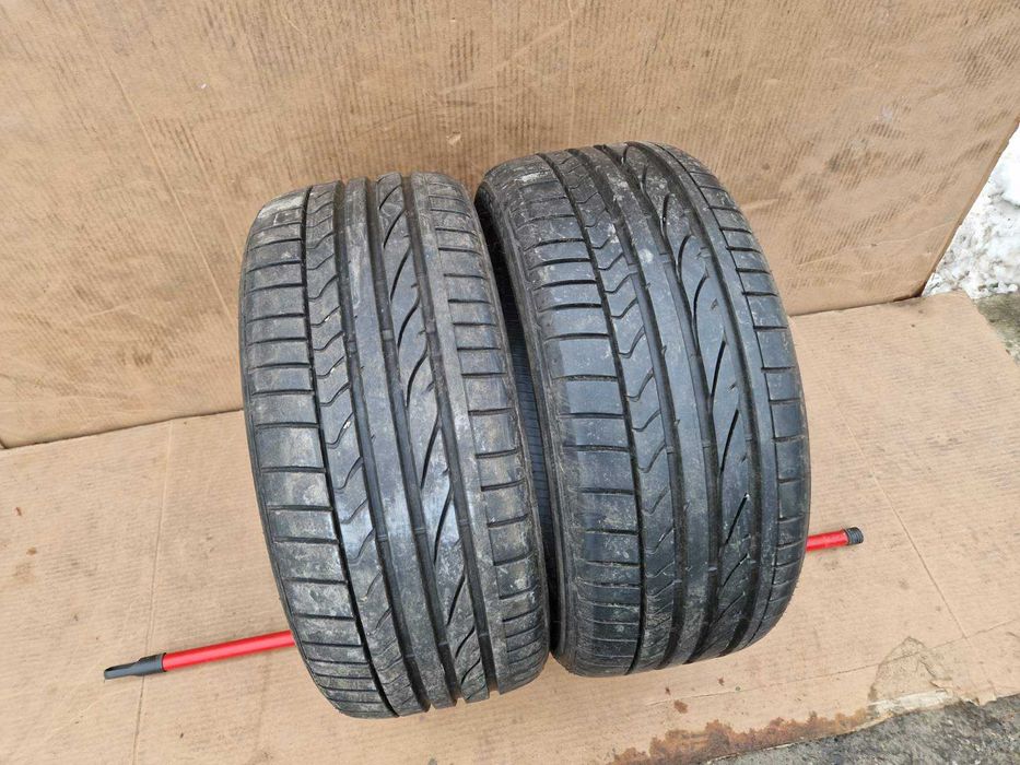 2 Bridgestone R17 215/40 Летни гуми  DOT0118