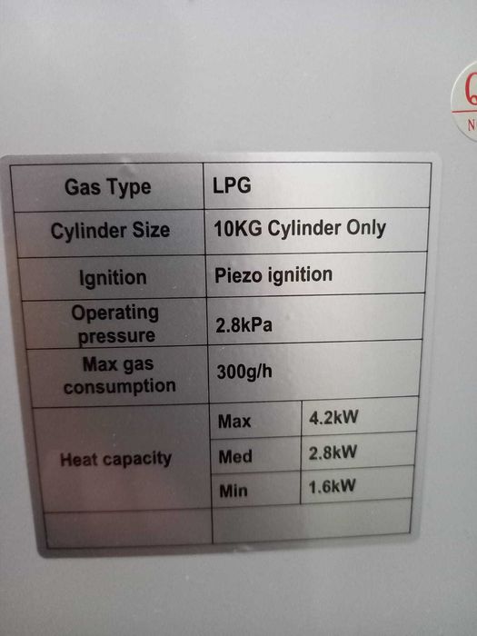 Soba pe gaz, nouă  nefolosită.