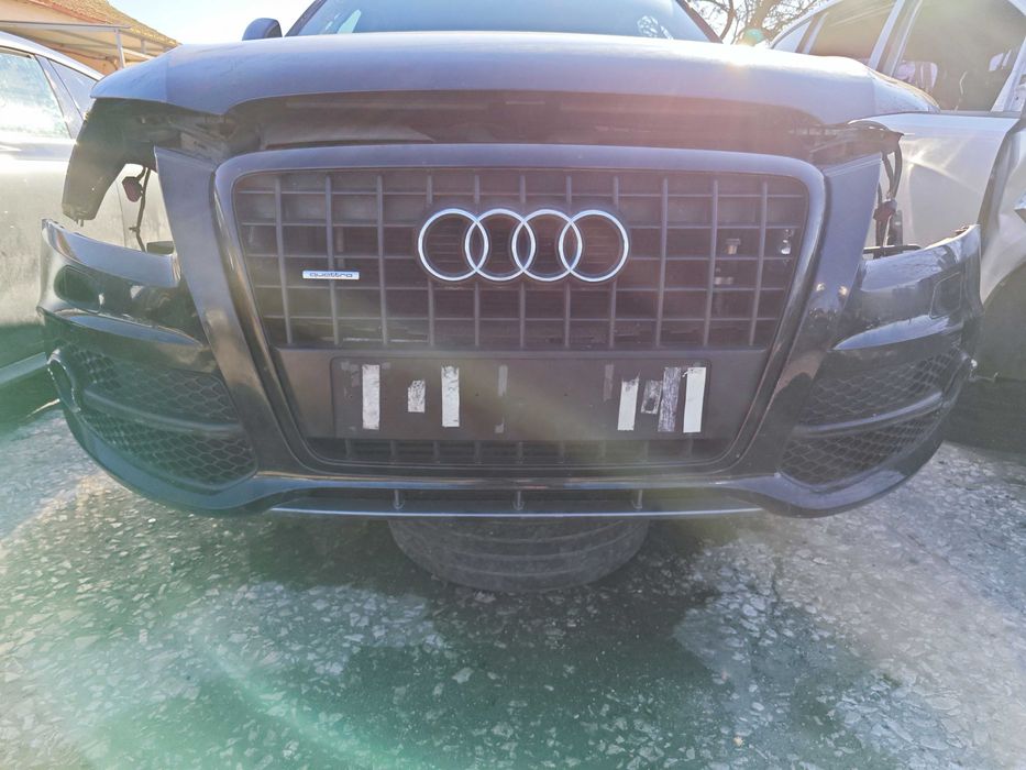 Оборудвана S-LINE предна броня Audi Q5 8R черна без отвори парктроник