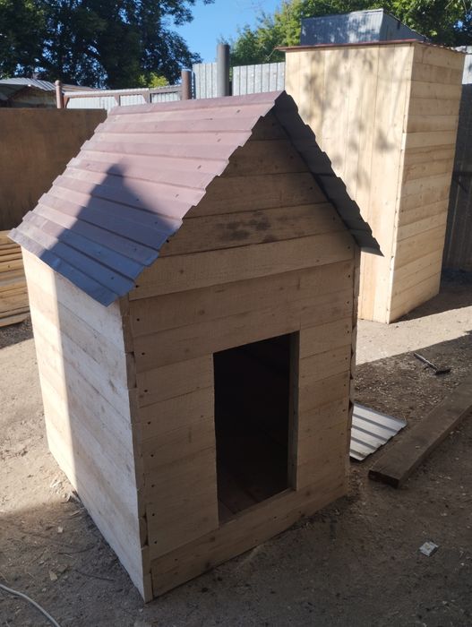 Продам деревянный туалет и душ