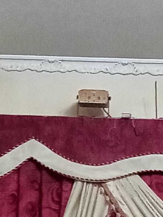 Света реклама сотилади