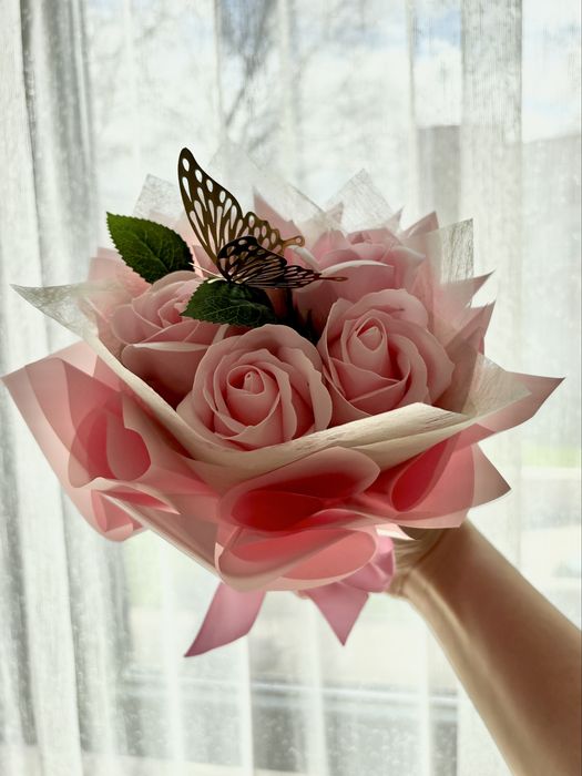 Мини букет за подарък