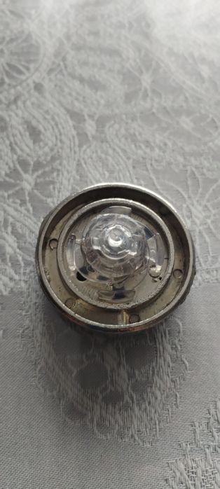 Vând colecție de beyblade