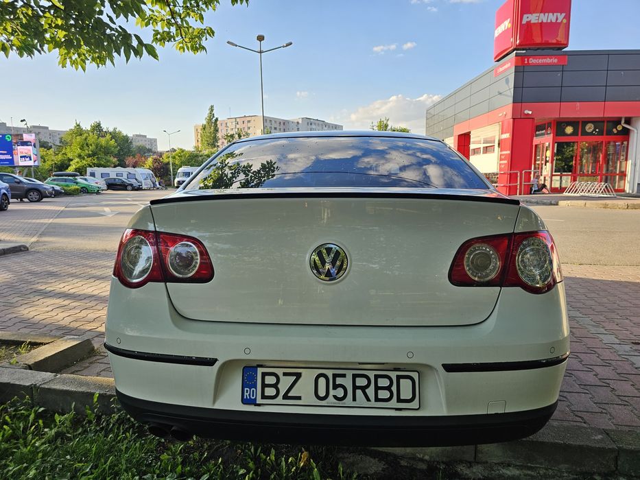 VOLKSWAGEN Passat 2010 — imagine 3