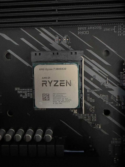 Ryzen 7 5800X3D＋ROG B550-I＋DDR4 32GB AMD Ryzen 7 5800X3D + Aorus B550 v2 Bucuresti Sectorul 6 • OLX.ro