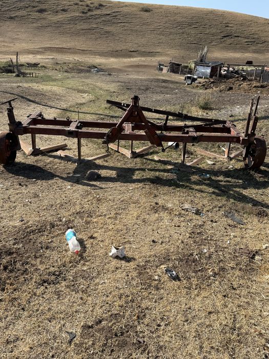 Плоскорез 5 лапчитый на ходу