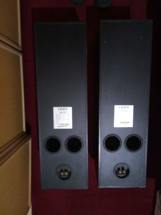 Boxe podea Quadral Odin MK3 80/140W