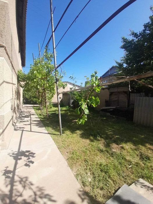 Продам дом, кирпичный, микрорайон БАМ