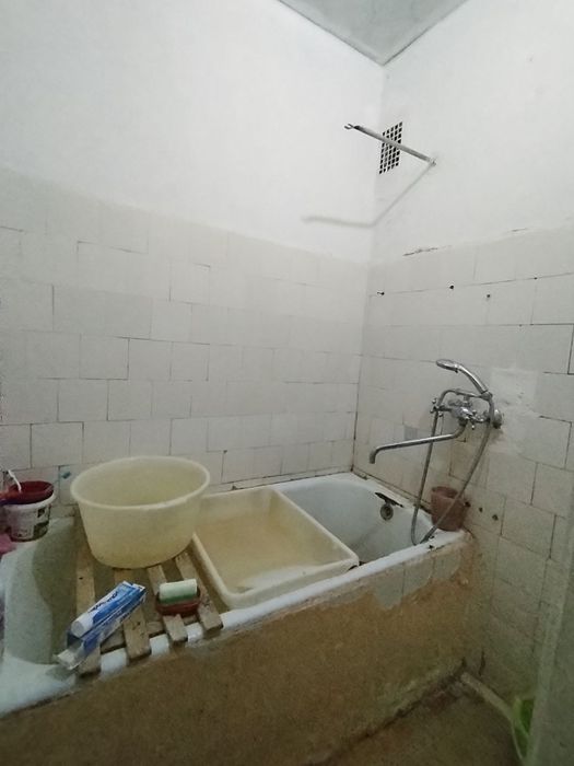 Продам свою 2-х комнатную квартиру в центре города