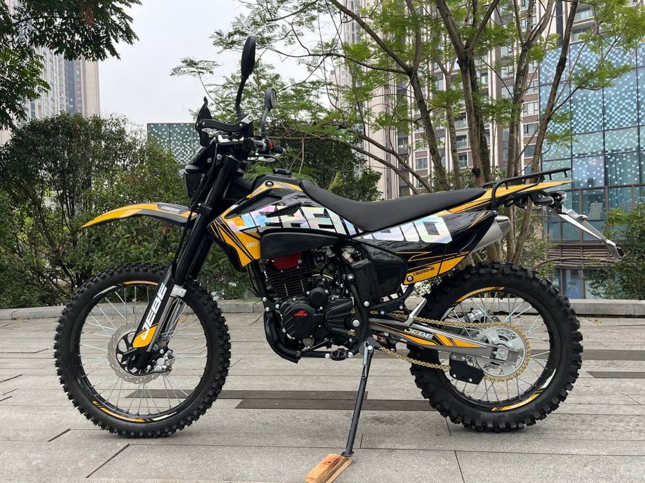 Мотоцикл эндуро Жебе 18,21