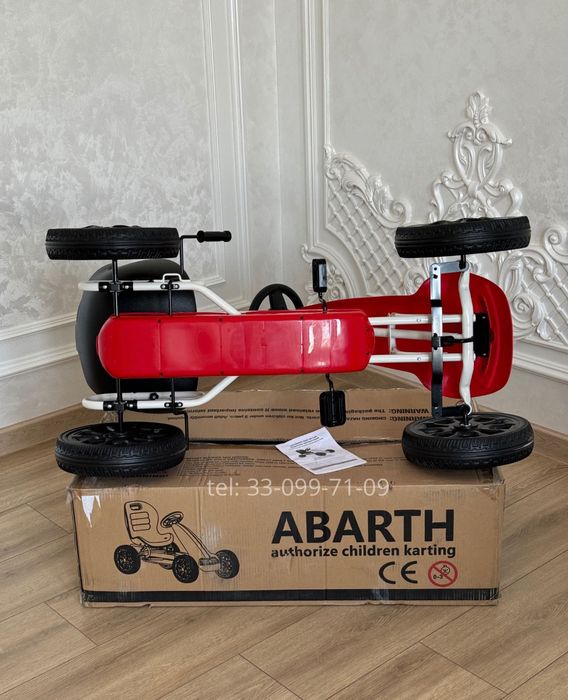 Детский Веломобиль педальный картинг Abarth | количество 9шт в наличии
