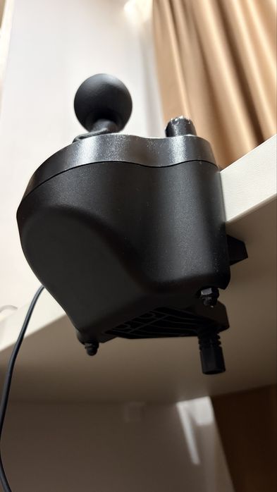 Волан logitech g923 с педали + logitech driving force shifter