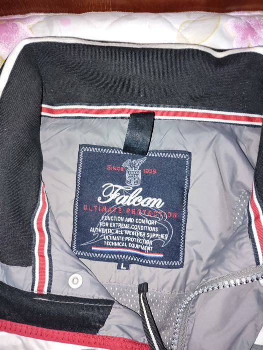 Пролетно шушляково яке