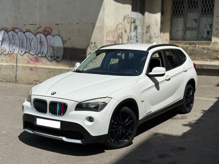 SUV * BMW X1 * X-Drive * Alb Perlat * Automat * Navi * Piele
