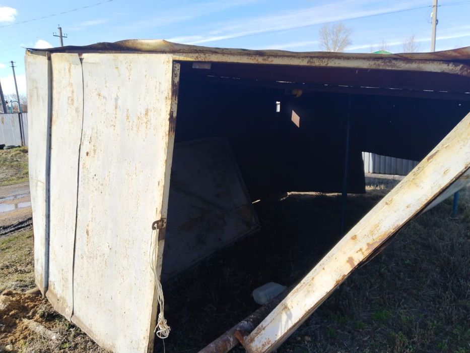 Продам гараж город Акколь