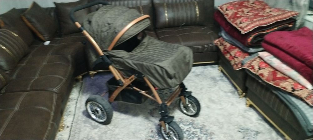 Коляска срочно продаётся