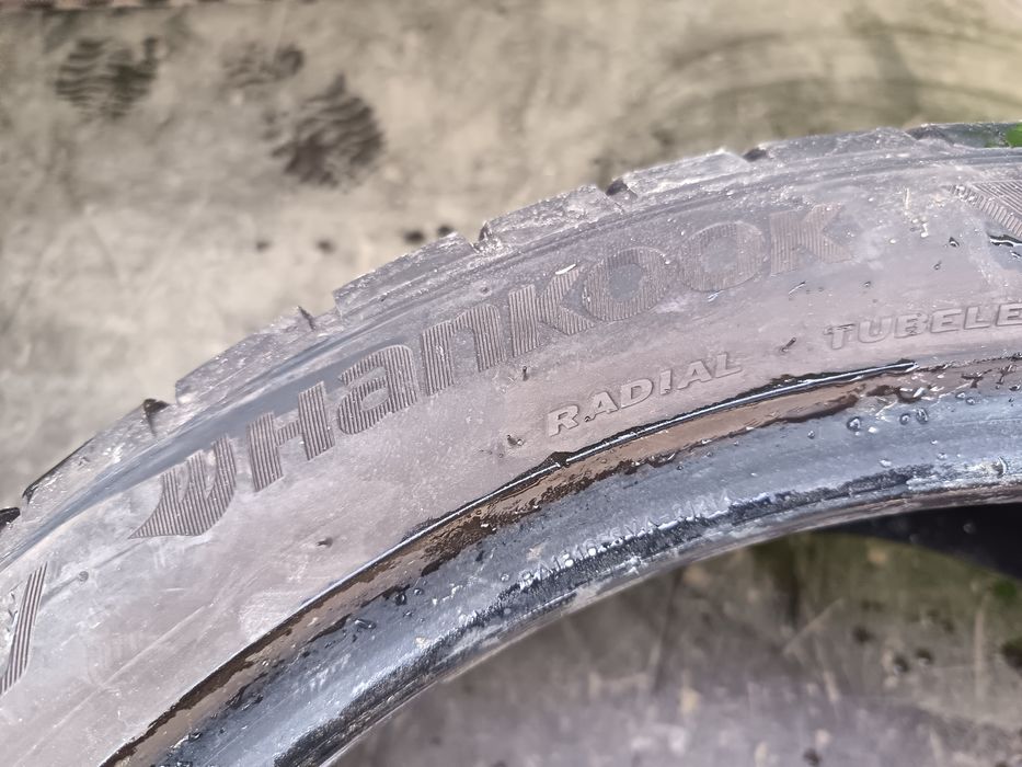 Anvelope vara 225 40 18 hankook 2023 5-6mm