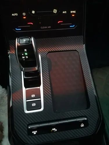 Консоль наклейка карбонвая оригинал Chery Tiggo 7 pro Chery Tiggo 8