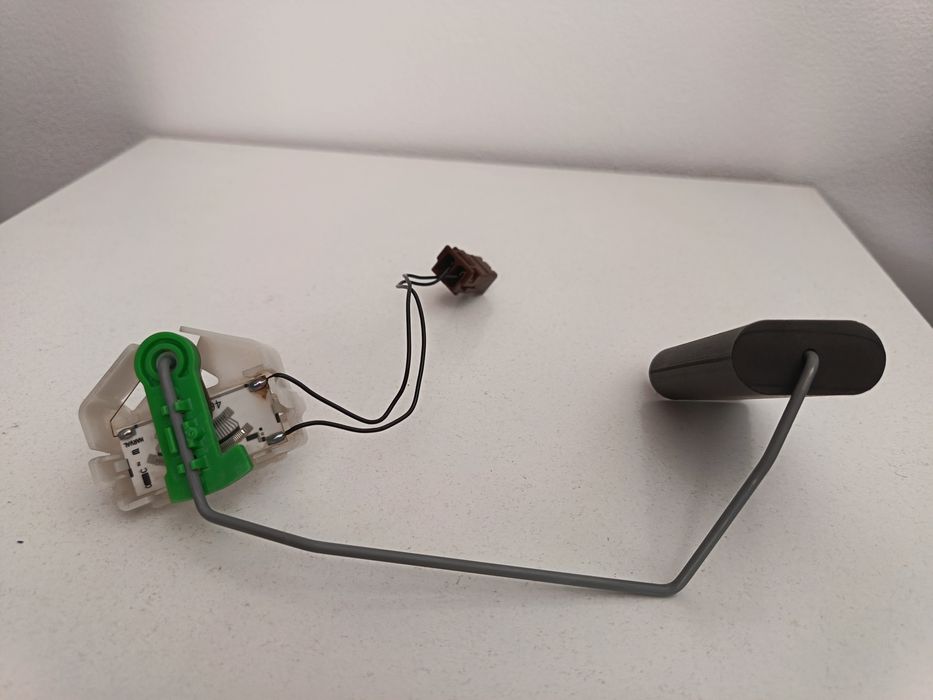 Sondă litrometrică