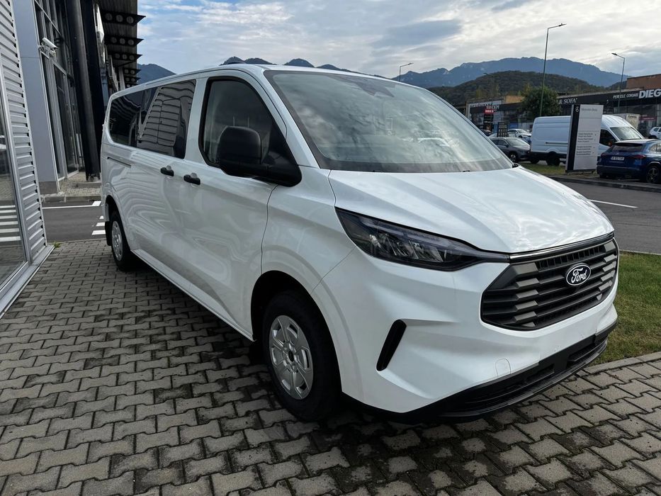 Ford Transit Custom FORD CUSTOM MY25.75 Kombi M1 Trend 320L 2.0L Panther 136PS Manuala FWD