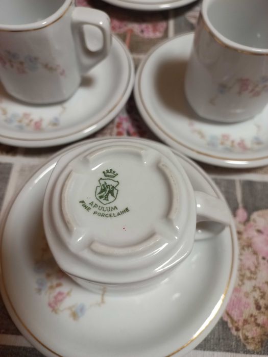 Set pentru cafea, din portelan - 6 buc