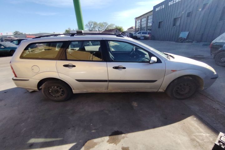 Piese Ford Focus prima generatie