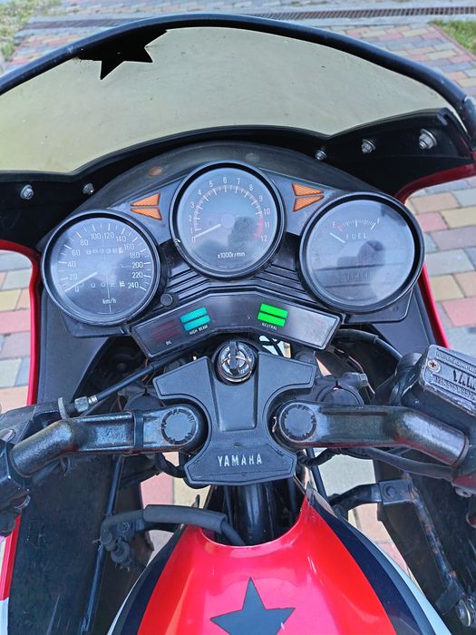 Yamaha  xj6 1985
