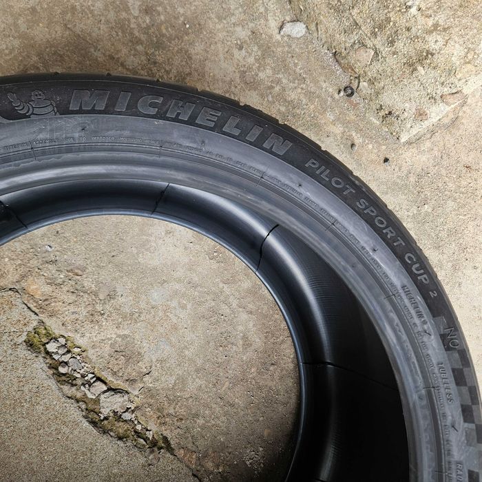 2 Нови летни гуми 275/35ZR20 Michelin Pilot Sport Cup 2 N0 Connect XL 102Y DOT2025 made in France