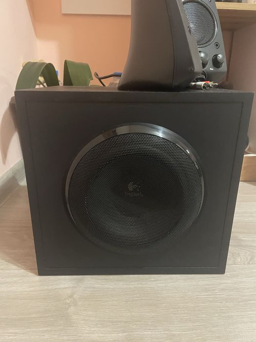 Продава се аудио система Logitech